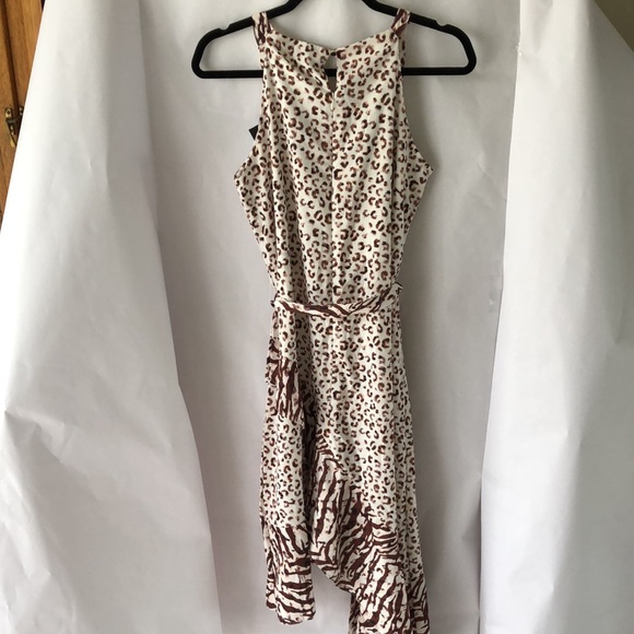 Table Eight Dress - Picture 11 of 14